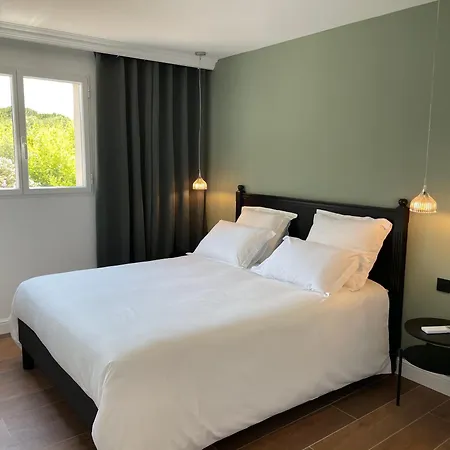 Les Amandiers Porto-vecchio Feriehus *